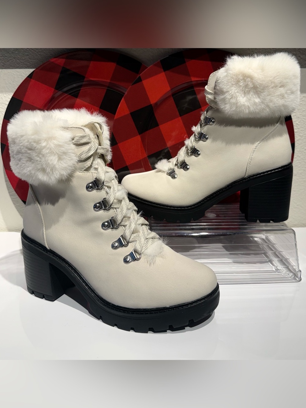ESPIRIT Winter White Faux-Fur Lace-Up Combat Boots BRAND NEW